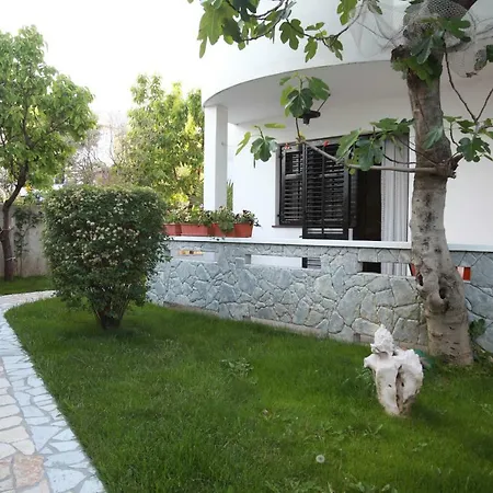 Apartments Sucur With Terrace Baška Exterior foto