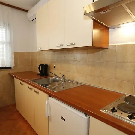 Apartments Sucur With Terrace Baška Exterior foto