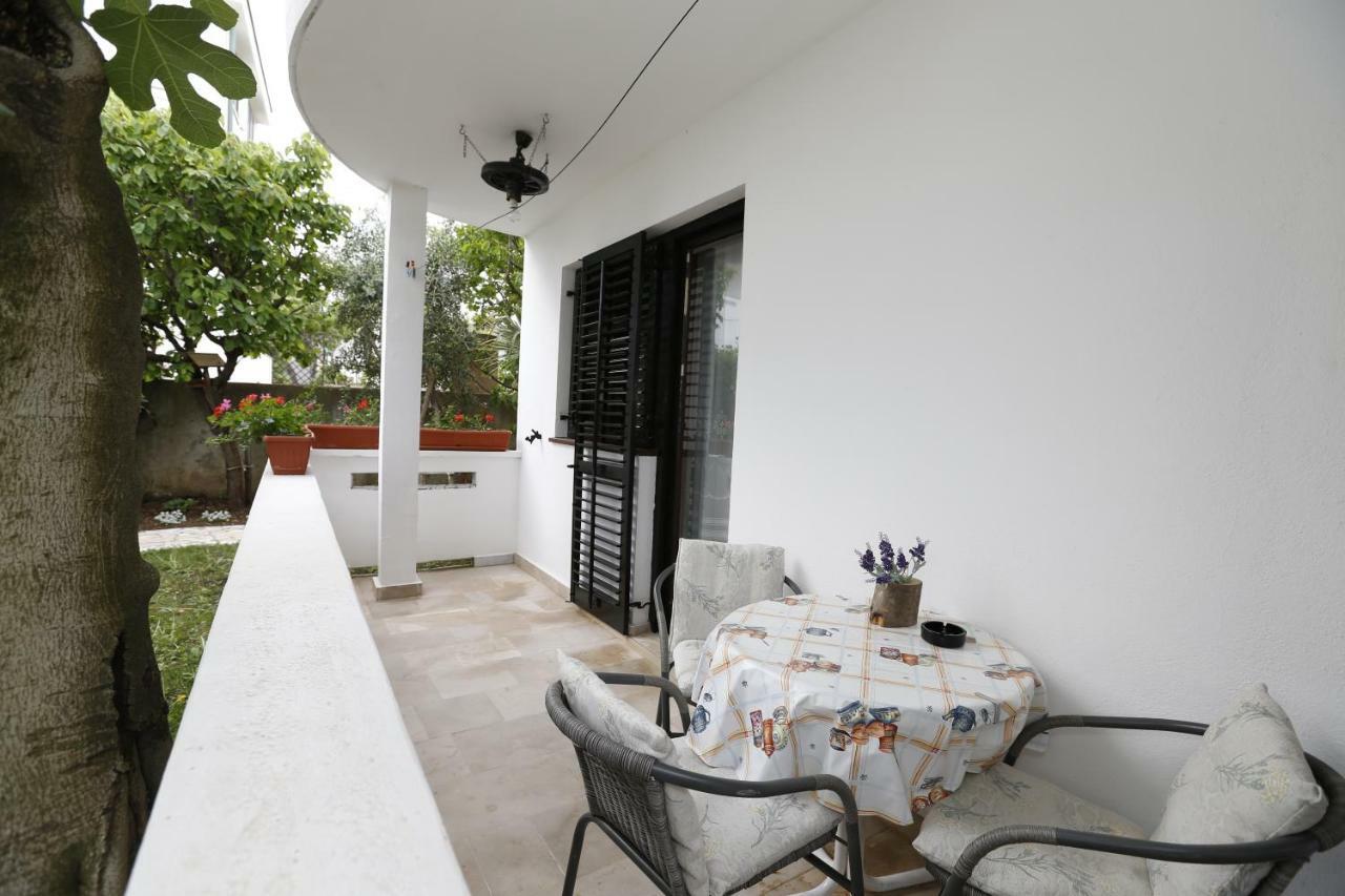Sucur With Terrace Apartment